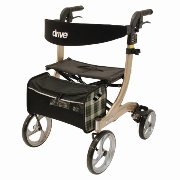 Drive Medical Leichtgewichtrollator Nitro Drive Medical Nitro - Mobilität für innen und außen Der  Drive Medical Leichtgewichtrollator Nitro  ist ein Rollator der Extraklasse. Der Rollator wird serienmäßig mit allem wichtigen Zubehör geliefert und verfügt über ein einzigartiges Design. Auf unebenen Wegen oder auch im Innenberei...