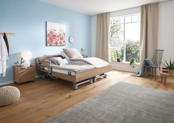 Burmeier Pflegedoppelbett Regia Easy-Switch Partner Burmeier Regia Easy-Switch Partner - das Doppelbett für einen erfüllten Alltag  Das  Burmeier Pflegedoppelbett Regia Easy-Switch Partner  ist das flexible Seniorenbett für Paare. Dieses Pflegebett können Sie sich ganz nach Ihren Bedürfnissen und nach den Bedürfnissen Ihres Partners...