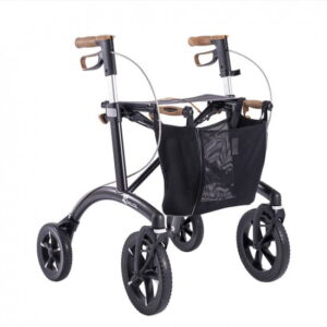 Saljol Leichtgewichtrollator Allround aus Aluminium Der neue Crossover-Rollator aus Aluminium Perfekt ausgestattet für ländliches Gelände oder auch den Städtischen Bereich sind Sie mit dem Allround Rollator aus Aluminium von Saljol. Mit seinem geringen Gewicht von nur 6