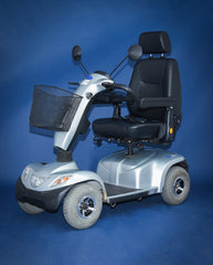 Elektromobil Elektroscooter Invacare Orion 6 km/h - silber Artikelzustand je nach Verfügbarkeit