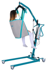 Patientenlifter Aks foldy bis 150 kg Traglast- Das Original unter den Patientenliftern (ohne Gurt) Tipp: Wir bieten diesen Artikel sowohl neu als auch in verschiedenen optischen Zuständen gebraucht an. Finden Sie die perfekte Option für Ihr Budget